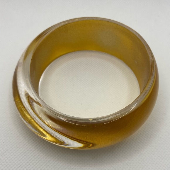 Vintage Lucite Asymmetrical Chunky Bangle Transparent Gold Clear Large Bracelet - Picture 8 of 16